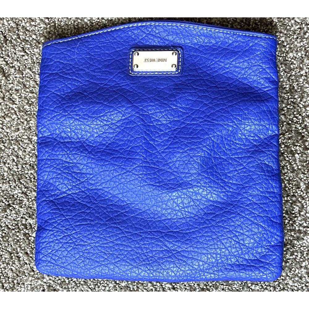Vtg Nine W. Royal Blue Pebble Leather Folding Wristlet Zip Pkts - Picture 2 of 9